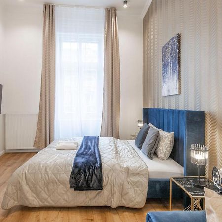 Luxurious Central Grand Home W/ 3Bedrm 2Bathrm 布达佩斯 外观 照片