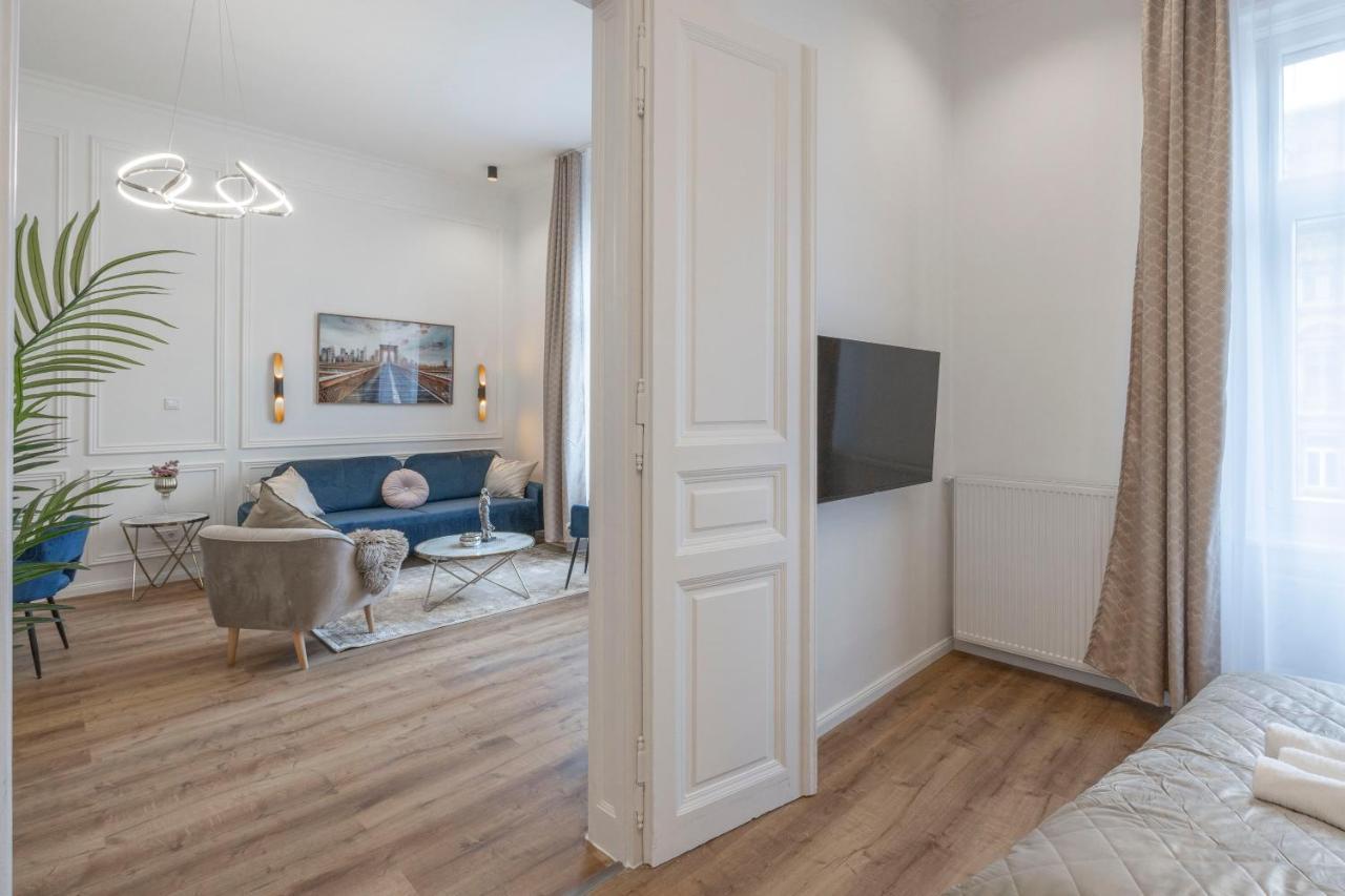Luxurious Central Grand Home W/ 3Bedrm 2Bathrm 布达佩斯 外观 照片