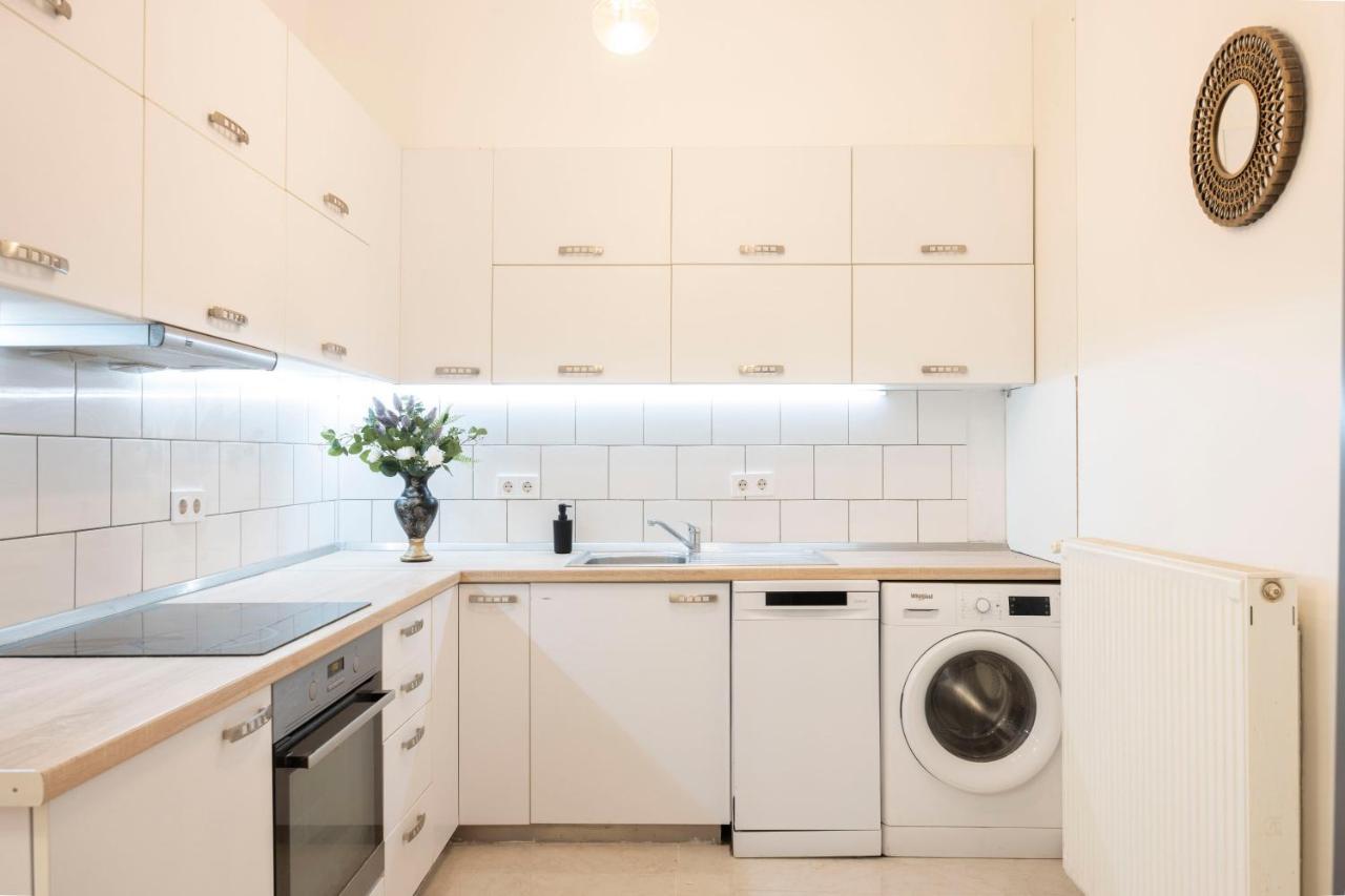 Luxurious Central Grand Home W/ 3Bedrm 2Bathrm 布达佩斯 外观 照片